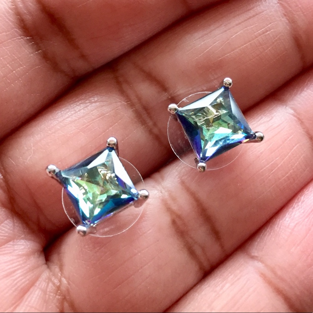 Multicolored earrings